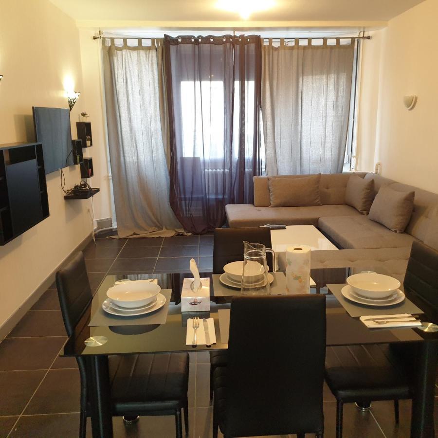 Appartement T2 Courte Duree Coup De Coeur Toute A 5 Minutes Saint-Etienne  Eksteriør billede